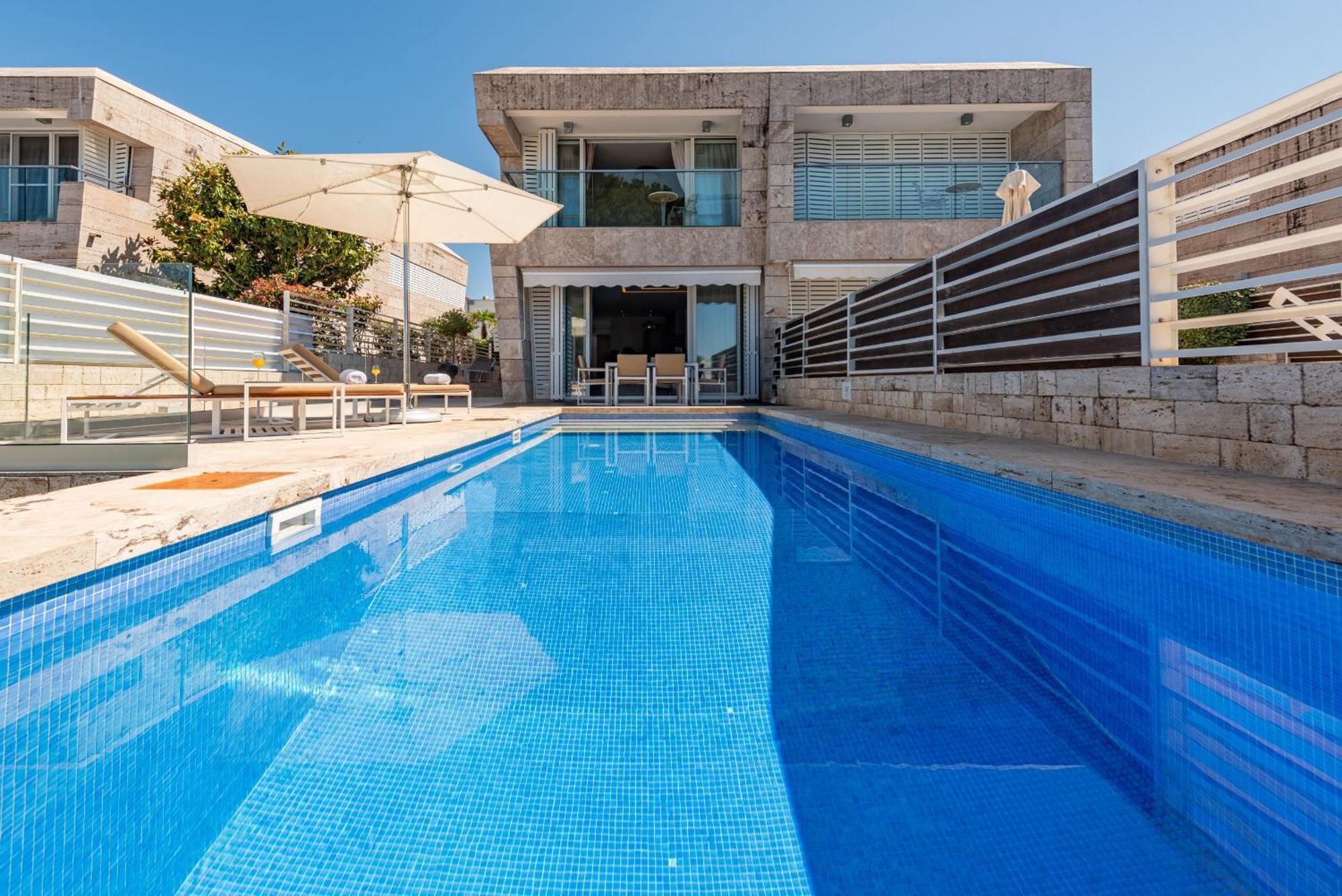 Olea Zadarvillas *